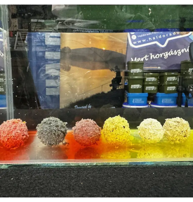 Haldorado Max Motion SOLUBLE Champion Corn 24mm 800g Boilies Extra Intensive Fast Action Premium Collection-Köder-JJ-Fishing