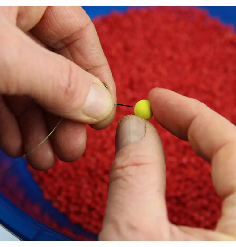 Carp Academy Sting PVA Pop Up Rig Size 4 Curved Shank Länge 12cm 25lb Geflochten mit Boilie Stopper End Tackle-Pre-Compartmen...