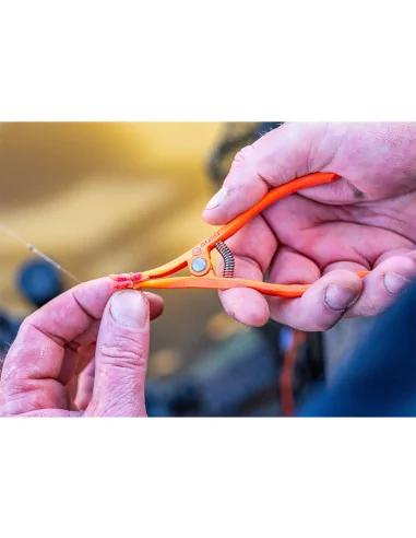 Guru Pellet Pliers Easy Grip Soft Bait Zange Angelzange | JJ-Fishing