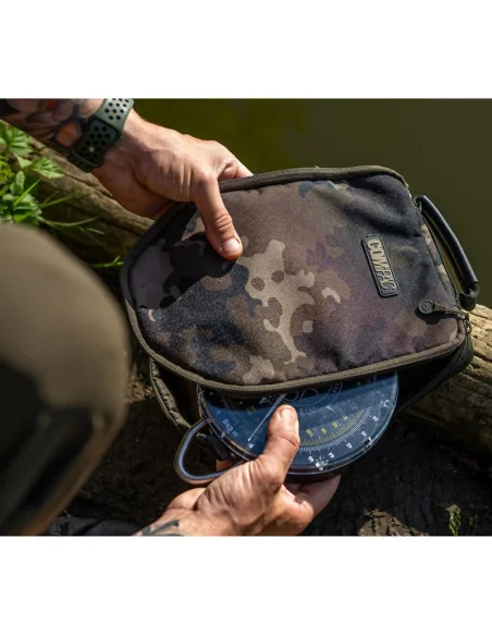 Korda Compac Scales Pouch Dark Kamo 1 Stück Angelwaagen Tasche-Zubehörtaschen-JJ-Fishing