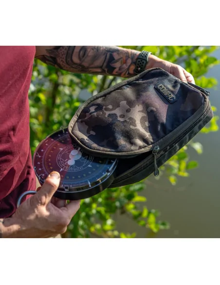 Korda Compac Scales Pouch Dark Kamo 1 Stück Angelwaagen Tasche-Zubehörtaschen-JJ-Fishing