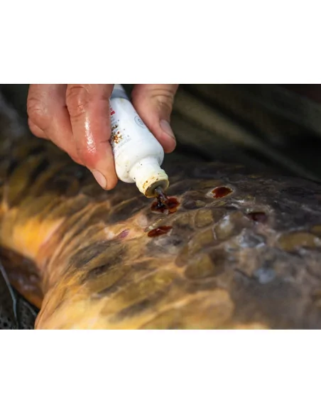 Korda Propolis Carp Treatment 30ml Fish Aid Erste Hilfe für Fische-Angelzubehör-JJ-Fishing