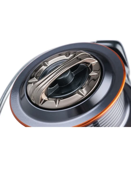 Precision Feeder - Mivardi: Präzision und Luxus in der Feederangelei