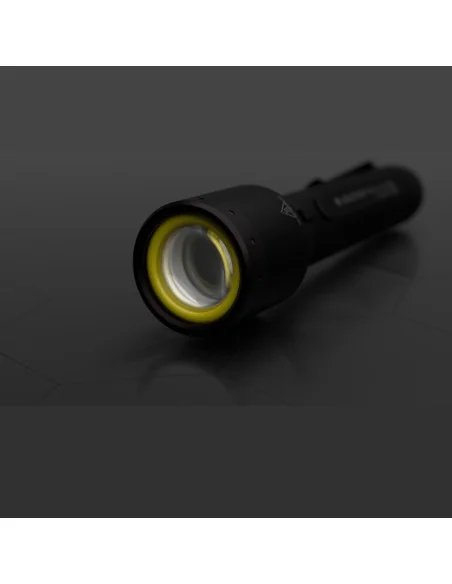 Ledlenser HF4R Core: Leichte Akku-Stirnlampe