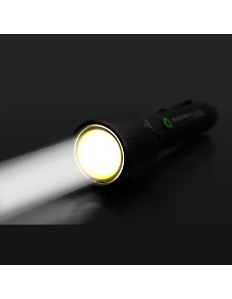 Ledlenser HF4R Core: Leichte Akku-Stirnlampe