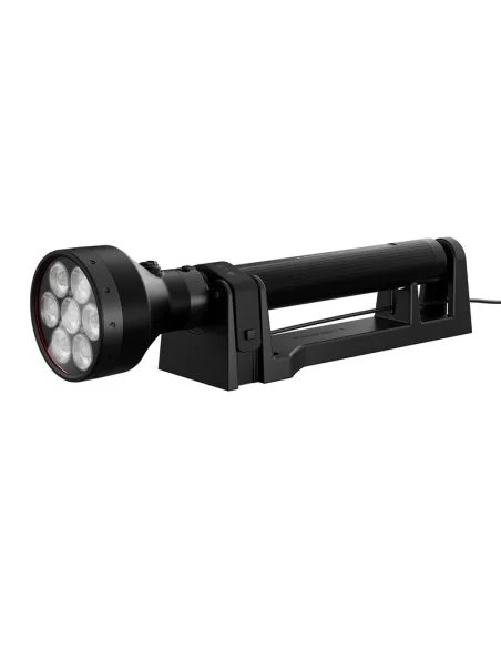 Ledlenser HF4R Core: Leichte Akku-Stirnlampe